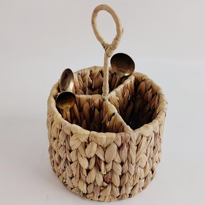 Handwoven Water Hyacinth Wicker Storage Baskets Round with Handle for Knife and Fork,Wood,17 * 17 * 13cm