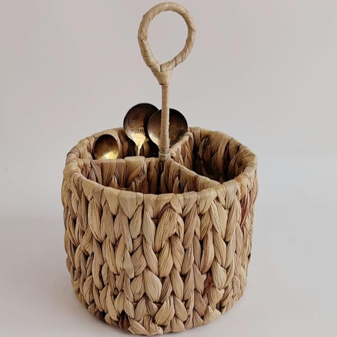 Handwoven Water Hyacinth Wicker Storage Baskets Round with Handle for Knife and Fork,Wood,17 * 17 * 13cm