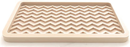 Happitasa Silicone Kitchen Sink Organizer Tray, Sponge Holder and Countertop Protector | Bathroom and Kitchen Soap Dish and Dispenser Tray (Sand Dollar, 10" x 5.25", 10.3 Ounces, Zigzag)