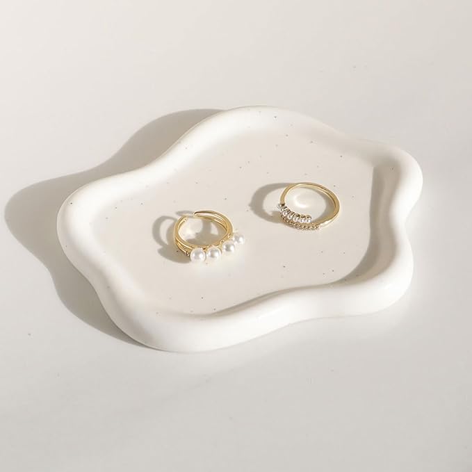Owlcatcok Room Decor Jewelry Tray, ring holder, Cloud Trinket Dish, Cloud Jewelry Tray, Ceramic Earring Necklace Dish Christmas Mothers Day Valentines for Women, Home Decor small jewelry dish ﻿ ﻿
