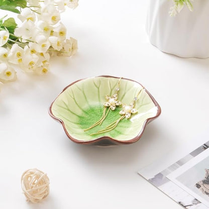 JAMEND CLXP Ice Cracking Leaf Jewelry Dish, Decorative Ring Holder Small Trinket Tray Bowl, Gifts for Daughter Mom Friends, Grass Green.