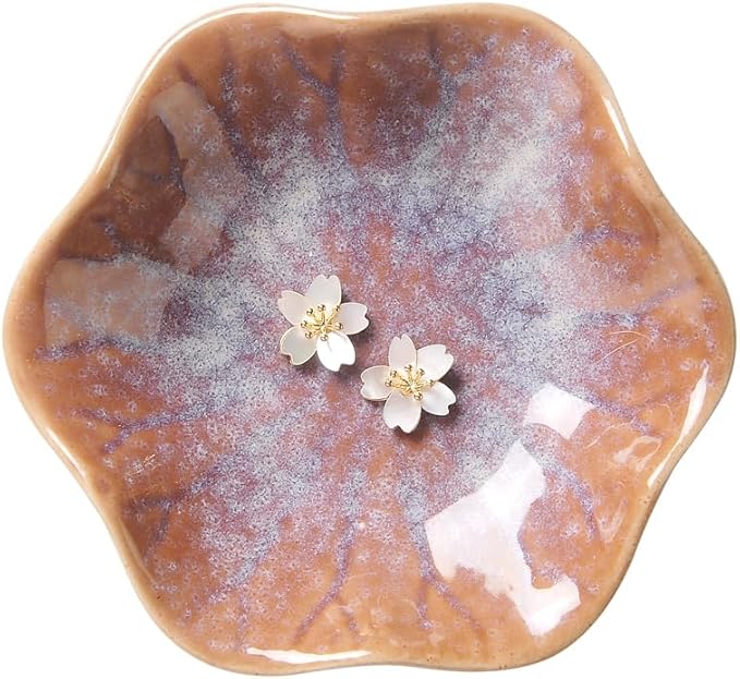 JAMEND CLXP Lotus Leaf Shape Ring Holder Dish, Small Key Bowl, Ceramic Trinket Tray Jewelry Dish Organizing Necklace Earrings for Mom Friend Sister. All Jewelries Are NOT Included. Purple.