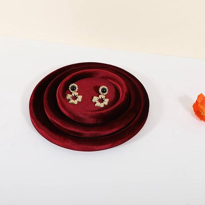 GemeShou Round Jewelry Organizer Plate, Top Microfiber Velvet Jewelry Display Tray, Empty Jewelry Showcase Tray for Necklaces, Bracelets, Rings, Earrings (Red-Small, 5.9 x 5.9 in)