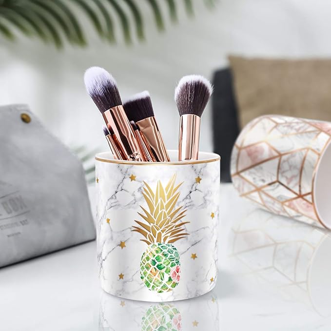 WAVEYU Cute Aesthetic Pencil Holder for Desk, Pineapple Pen Cup Holder, Pretty Office Accessories for Girls Women, Ceramic Organizers, Makeup Brush Holder for Home, Green Pineapple