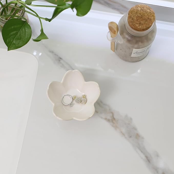 YZMICSTAR Flower Ring Dish Holder,Jewelry Dish Tray,Small Trinket Tray,Jewelry Plate Bowl,Key Bowl,Decorative Plate,Birtdhay Christmas Gifts for Women Friends,Ceramic Kiln effect White