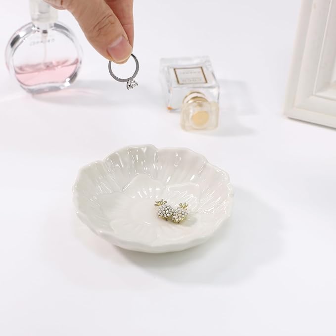 YZMICSTAR Flower Ring Dish Holder,Jewelry Dish Tray,Small Trinket Tray,Jewelry Plate Bowl,Key Bowl,Decorative Plate,Birtdhay Christmas Gifts for Women Friends,Ceramic White