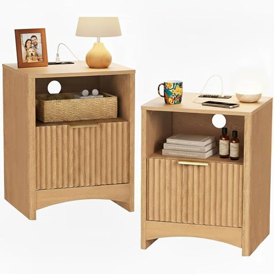 Pipishell Nightstands Set of 2 with Charging Station, Fluted Bedside Table with Storage & Drawers, Modern End Tables with USB & AC Outlets, Small Wood Night Stand for Bedroom, Light Oak