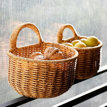 Cabilock Kitchen Hanging Storage Basket for Garlic and Vegetables Woven Wall Organizer for Home Practical Sundries Container Light