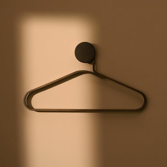 GUDEE CAKON Set of 3 Bamboo Hangers – Eco-Friendly, Strong & Durable Clothes Hangers (Brown)