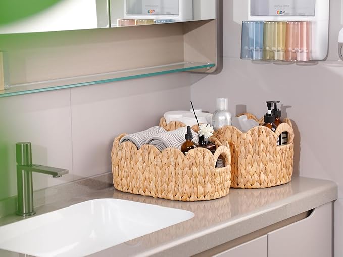 Scalloped Basket,Water Hyacinth Basket for Organizing and Decor,Hand-Woven Rattan Baskets with Built-In Handles for Living Room,Bedroom,Laundry,2 Pack