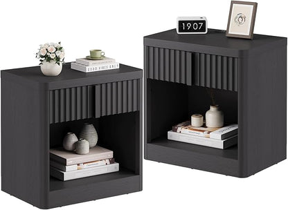 Harpaq Fluted Nightstand Set of 2 with Charging Station, 23.6" Wood End Table with Solid Wood Handle, Curved Profile Design, Mid Century Moden Bedside Table for Bedroom, Black