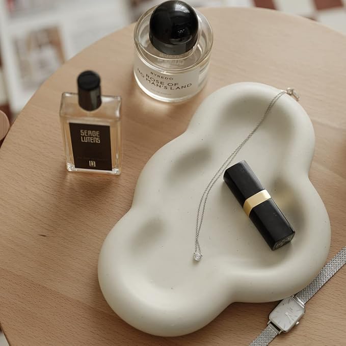 Chubby Jewelry Tray, Cute Cloud Trinket Dish (Crème)