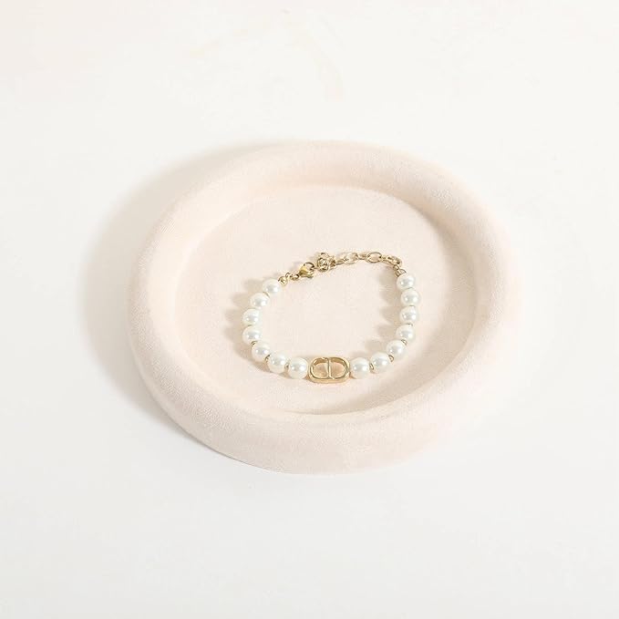 GemeShou Round Jewelry Organizer Plate, Top Microfiber Velvet Jewelry Display Tray, Empty Jewelry Showcase Tray for Necklaces, Bracelets, Rings, Earrings (Cream-Small, 5.9 x 5.9 in)
