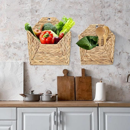 Wall Mounted Storage Baskets, 2PCS Handmade Water Hyacinth Storage Baskets Wall Hanging Organizing Container for Living Room,Bedroom,Kitchen (Large+Small)