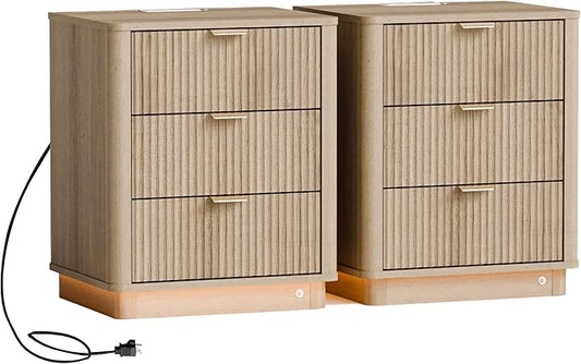 BONITURE 20'' Fluted Night Stand Set of 2, Curved Nightstands with Charging Station Lighting, Wood End Table with 3 Drawers, Modern Side Table Storage Cabinet for Bedroom Office,(2, Natural)