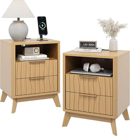 HOTAMO Nightstand Set of 2 with Charging Station,Night Stand with 2 Wave-Patterned Panel Drawer and Open Shelf,Modern Bedside Table for Bedroom,Living Room,Oak End Table