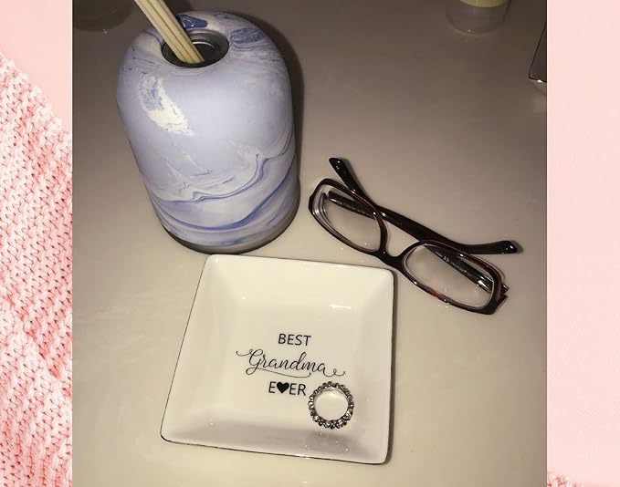 Simply Charmed Best Grandma Ever - Valentine's Day Gift – Ceramic Jewelry Dish, Ring Holder, Trinket Tray – Elegant Birthday Gift for Grandmother