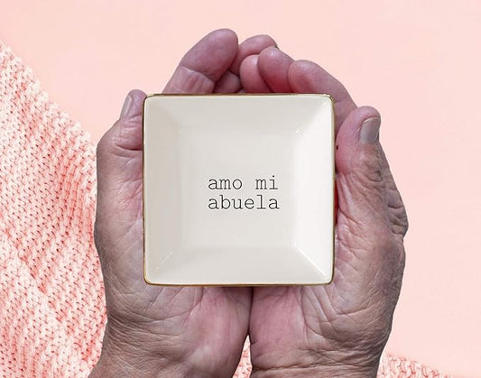 Simply Charmed Amo Mi Abuela – Fun Spanish Valentine's Day Gift for Grandmother - Ceramic Jewelry Dish or Ring Holder – Elegant Trinket Tray