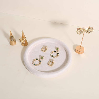 GemeShou Round Jewelry Organizer Plate, Top Microfiber Velvet Jewelry Display Tray, Empty Jewelry Showcase Tray for Necklaces, Bracelets, Rings, Earrings (Cream-Medium, 7.9 x 7.9 in)