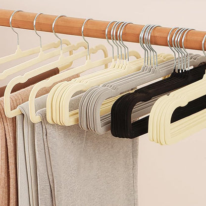 Velvet Pants Hangers 20 Pack,Premium Non Slip Velvet Hangers,Thin Space Saving Slim Clothes Hangers with 360° Swivel Hook,13.77inch