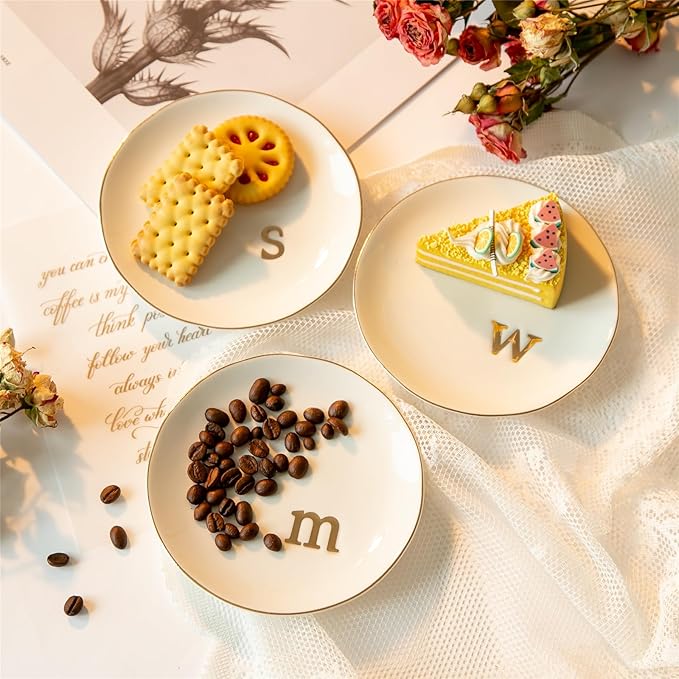 COMMGOAL Ceramic Ring Holder for Jewelry, Jewelry Tray, Ring Dish, Aesthetic Room Decor, Engagement Gifts Bride Gifts Wedding Gifts for Women, White, 4.75"(L)