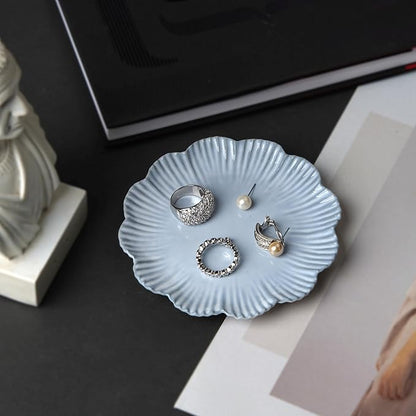 Ceramic Jewelry Dish, Decorative Tray for Rings Earrings Necklaces Bracelet Watch Keys, 4.50" Trinket Tray as Gifts for Women (Antique Flower)