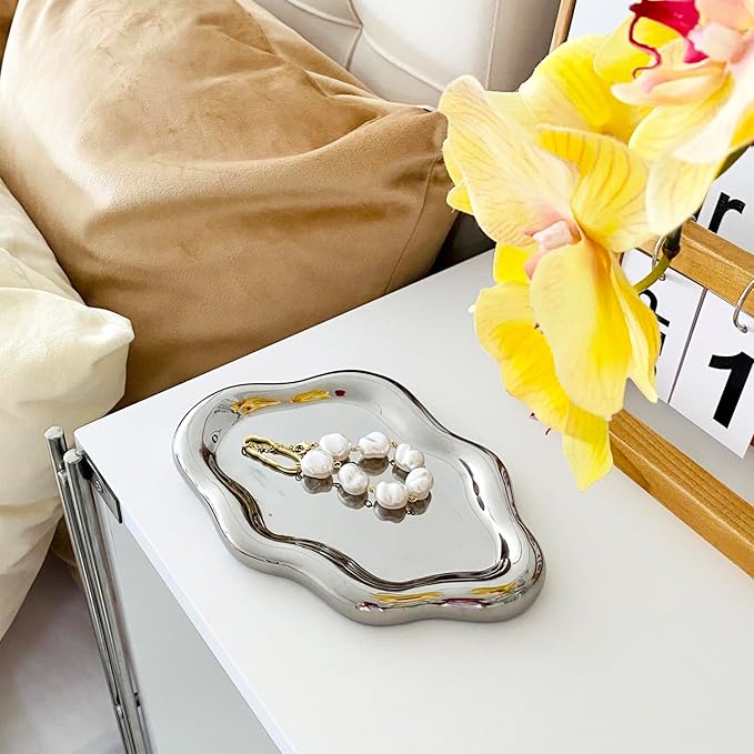Conviv Ceramic Jewelry Tray,Perfume Trinket Dish,Ring Key Bowl Vanity Cute Room Decor Aesthetic, Birthday Mother's Day Thanksgiving Day Christmas Warm House Gifts for Women(Silver)
