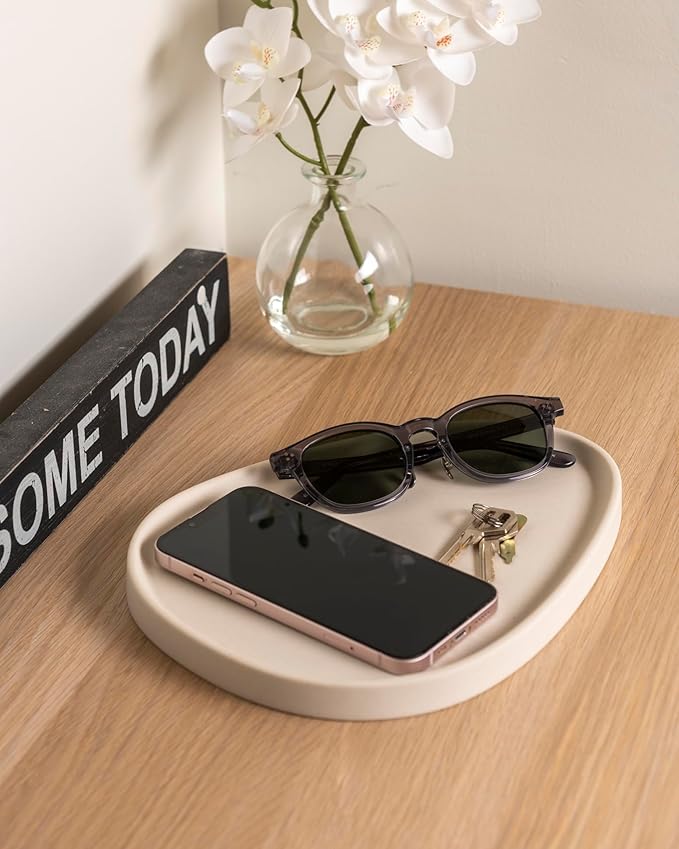 MONEST Avocado Jewelry Tray (Off-White), Ring & Trinket Tray, Nightstand Tray