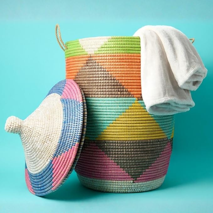 Extra Large Decorative Wicker Storage Basket with Lid, Laundry Hamper, Blanket Storage, Toys Bin, Clothes Holder, Boho Style, 20" Wide, 26" Tall (Colorful Triangles)