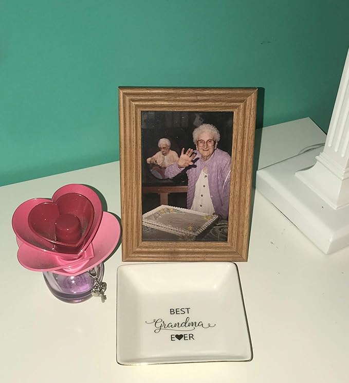 Simply Charmed Best Grandma Ever - Valentine's Day Gift – Ceramic Jewelry Dish, Ring Holder, Trinket Tray – Elegant Birthday Gift for Grandmother