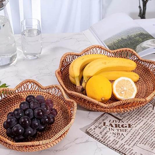 Hand-Woven Storage Basket Rattan Storage Tray Wicker Baskets Bread Fruit Food Breakfast Display Container Box Handicrafts Home Decoration (Set of 2 Pack)