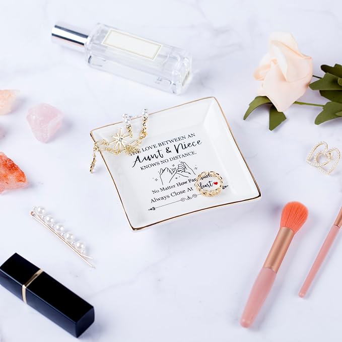 Piudee Aunt Gifts from Niece - The Love Between An Aunt Niece Knows No Distance Ring Trinket Dish Jewelry Tray, Aunt Birthday Gift Aunt and Niece Gifts for Aunts Mothers Day Christmas Valentines