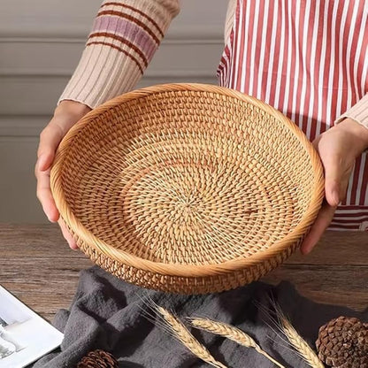 Natural Hand-Woven Rotundish Fruit Basket Wicker Food Tray Woven Storage Rack Vegetable Basket Picnic Tray Organizer (1, S)