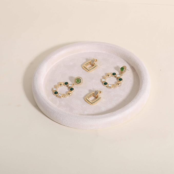 GemeShou Round Jewelry Organizer Plate, Top Microfiber Velvet Jewelry Display Tray, Empty Jewelry Showcase Tray for Necklaces, Bracelets, Rings, Earrings (Cream-Medium, 7.9 x 7.9 in)