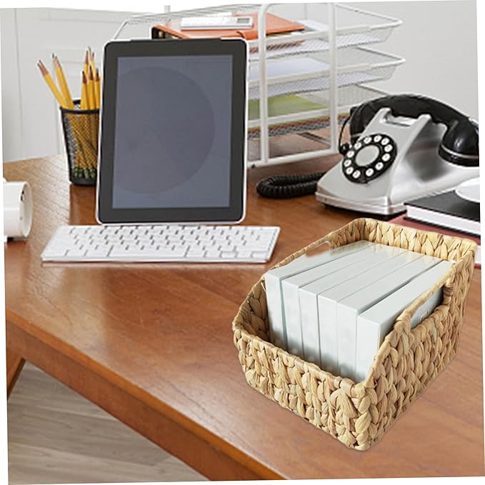 2Pcs Woven Basket Water Hyacinth Wicker Storage Basket with Build-in Handle Rustic Pantry Baskets Organizer for Kitchen Shel