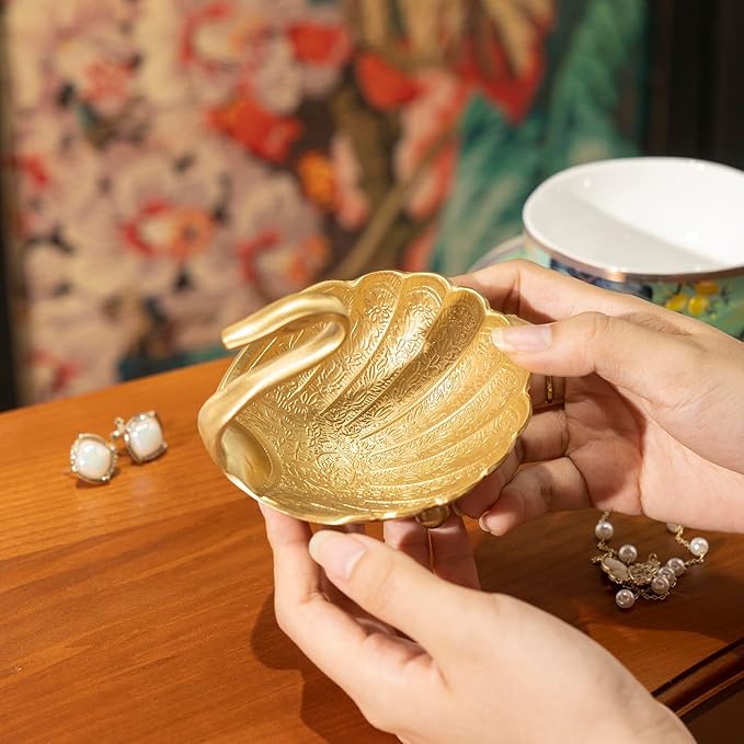 YACSNBF Swan Brass Jewelry Dish Tray,Gold Decorative Ring and Trinket Holder-Decorative Trinket Dish for Rings Earrings Necklaces Bracelet Watch Keys, Birthday Mother's Day Christmas Gift for Women