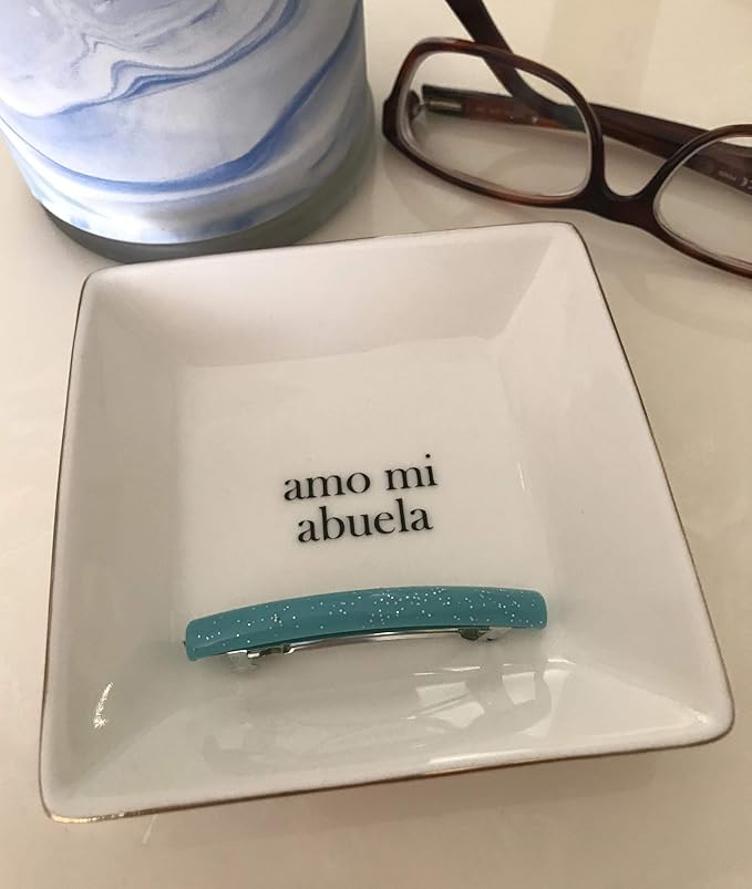 Simply Charmed Amo Mi Abuela – Fun Spanish Valentine's Day Gift for Grandmother - Ceramic Jewelry Dish or Ring Holder – Elegant Trinket Tray
