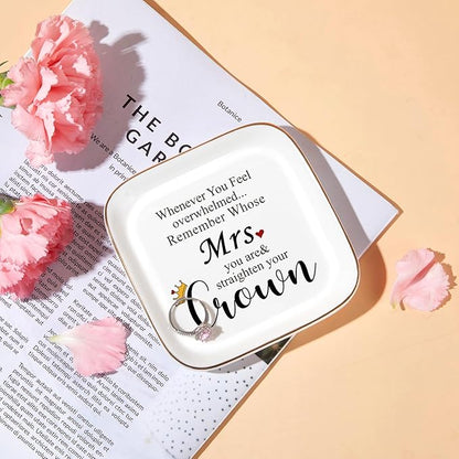 PUDDING CABIN Mrs Ring Dish, Engagement&Wedding Gifts for Women, Bridal Shower Present,Ceramic Jewelry Tray, 4.5"