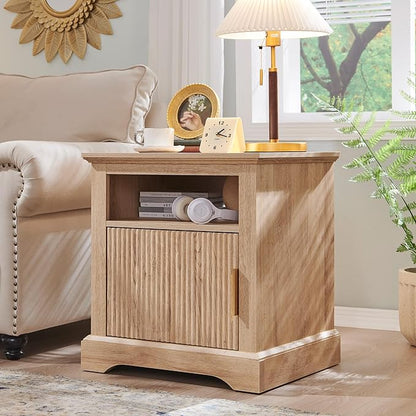 wow97e 22" Large Fluted Nightstand with Charging Station, Modern End Table, Wood Side Table w/Open Shelf & Spacious Tabletop, Bedside Table with Storage Space for Bedroom, Living Room-Natural