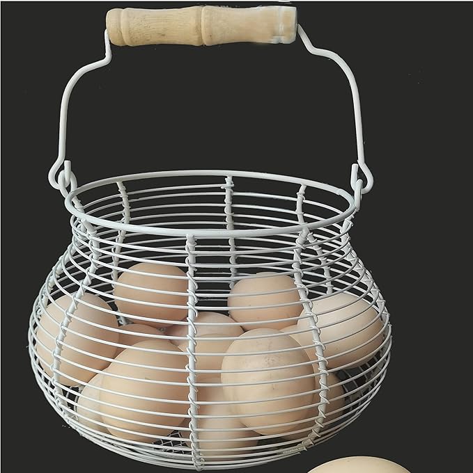 LINCOUNTRY.Chicken Egg Basket for collecting Eggs,Farmhouse Wire Egg Basket for Gathering Fresh Eggs with Handle Vintage Cream Metal Basket for Countertop Kitchen Storage