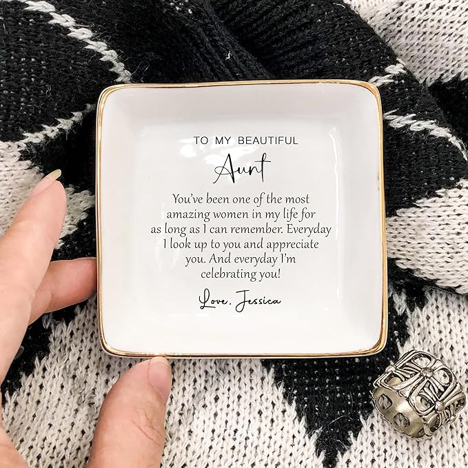 HatafaFurni Personalized Ring Dish for Aunt - Jewelry Gifts for Christmas, Women, Birthday, Mother's Day - Custom Aunt Gift