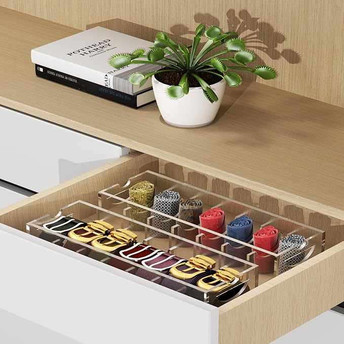 ZhiYo-Life Acrylic Belt Organizer with Dust Cover – Clear Belt Storage Box for Closet or Drawer, Belt and Tie Display Holder Case with 7 Compartments for Men and Women