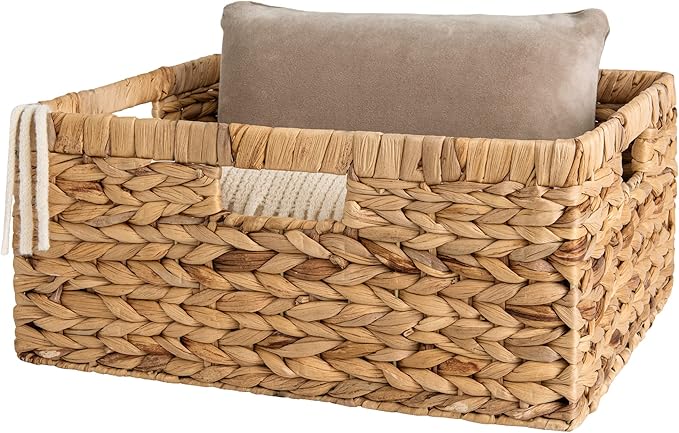 StorageWorks Extra Large Wicker Baskets for Organizing, Water Hyacinth Storage Basket with Built-in Handles, 1 Pack