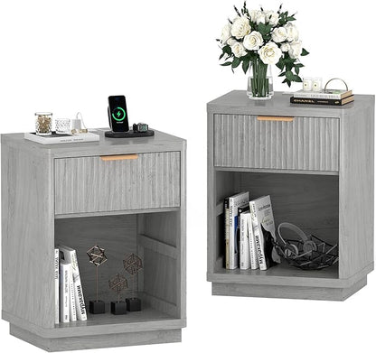 Fluted Farmhouse Night Stand Set of 2, Fluted Nightstand with Charging Station, FlutedNightstand Bedroom with Drawers, Modern Mid Century Bedside Table w/Metal Handle