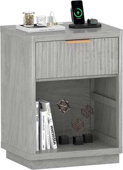 Fluted Farmhouse Night Stand, Fluted Nightstand with Charging Station, FlutedNightstand Bedroom with Drawers, Modern Mid Century Bedside Table w/Metal Handle