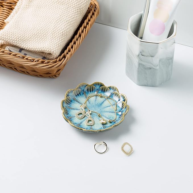 BEUNAIZER Jewelry Dish Tray, Ring Dish, Ceramic Trinket Tray, Key Bowl, Decorative Plate, for Friends Sisters Daughter Mother (retro blue)
