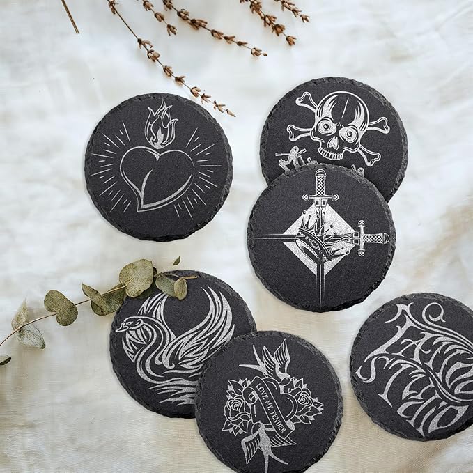 8 PCS Round Slate Drink Coasters Set, SIJDIEE 4 Inch Laser Engraving Black Slate Stone Coasters with Anti-Scratch Bottom and Coaster Holder for Office Bar Kitchen Home Dinner Table Decor Supplies