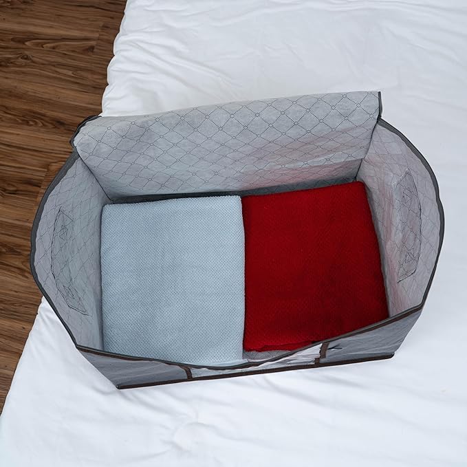 VENO 3 Pack Oversize Clothes Blanket Storage Bag, Christmas Ornament Storage Container Bins for Holiday Decor for Comforters Bedding, Foldable with Sturdy Zipper, Handle, Clear Window (34 Gallon)