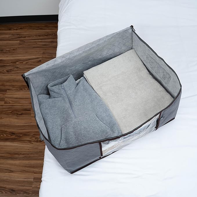 VENO 3 Pack Medium Clothes Blanket Storage Bag, Christmas Ornament Storage Container Bins for Holiday Decor for Comforters Bedding, Foldable with Sturdy Zipper, Handle, Clear Window (9.5 Gallon)