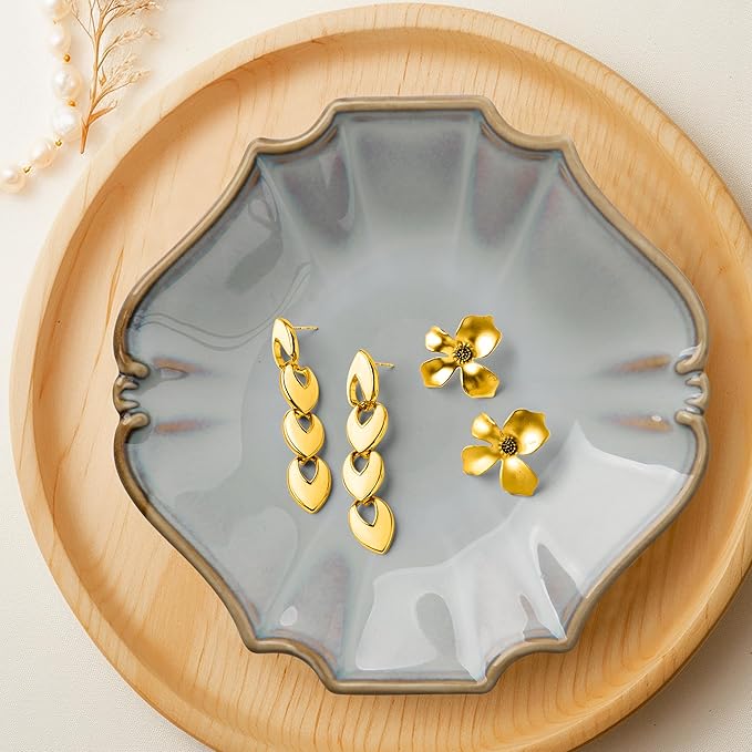 Ceramic Jewelry Dish, Decorative Tray for Rings Earrings Necklaces Bracelet Watch Keys, 4.50" Trinket Tray as Gifts for Women (Reactive Court)